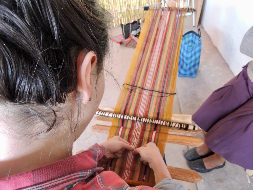 Arquetopia Peruvian Textiles Andean Weaving 1ah